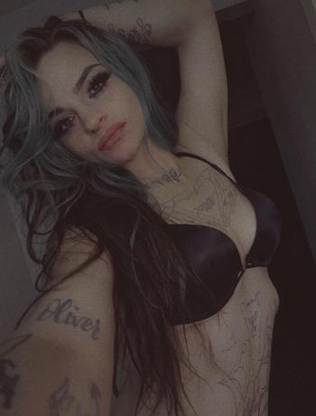 Brat, 27  female escort, Corpus Christi