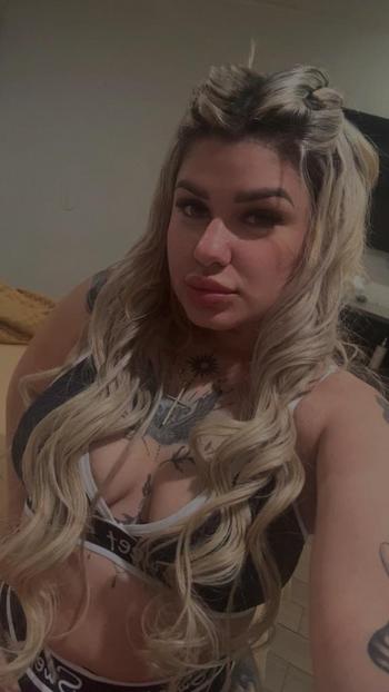 Lis, 25  female escort, Corpus Christi