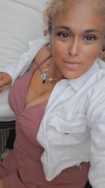 361-421-0512, 46  female escort, Corpus Christi