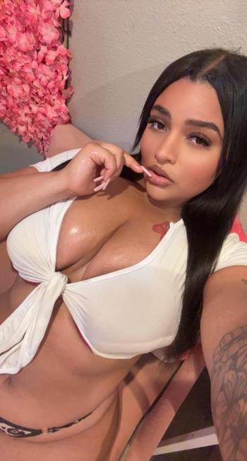 214-455-1064, 24  female escort, Corpus Christi